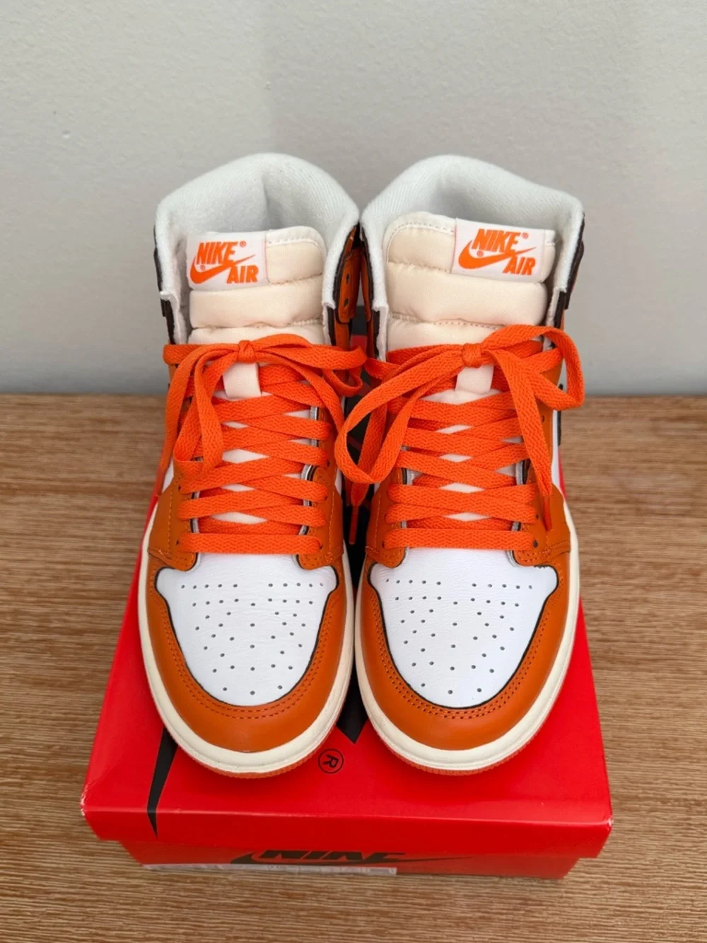 Jordan 1 Retro High Top Starfish - Picture 2 of 7